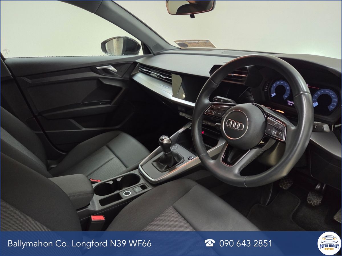 Audi A3 30 TFSI 110HP SE