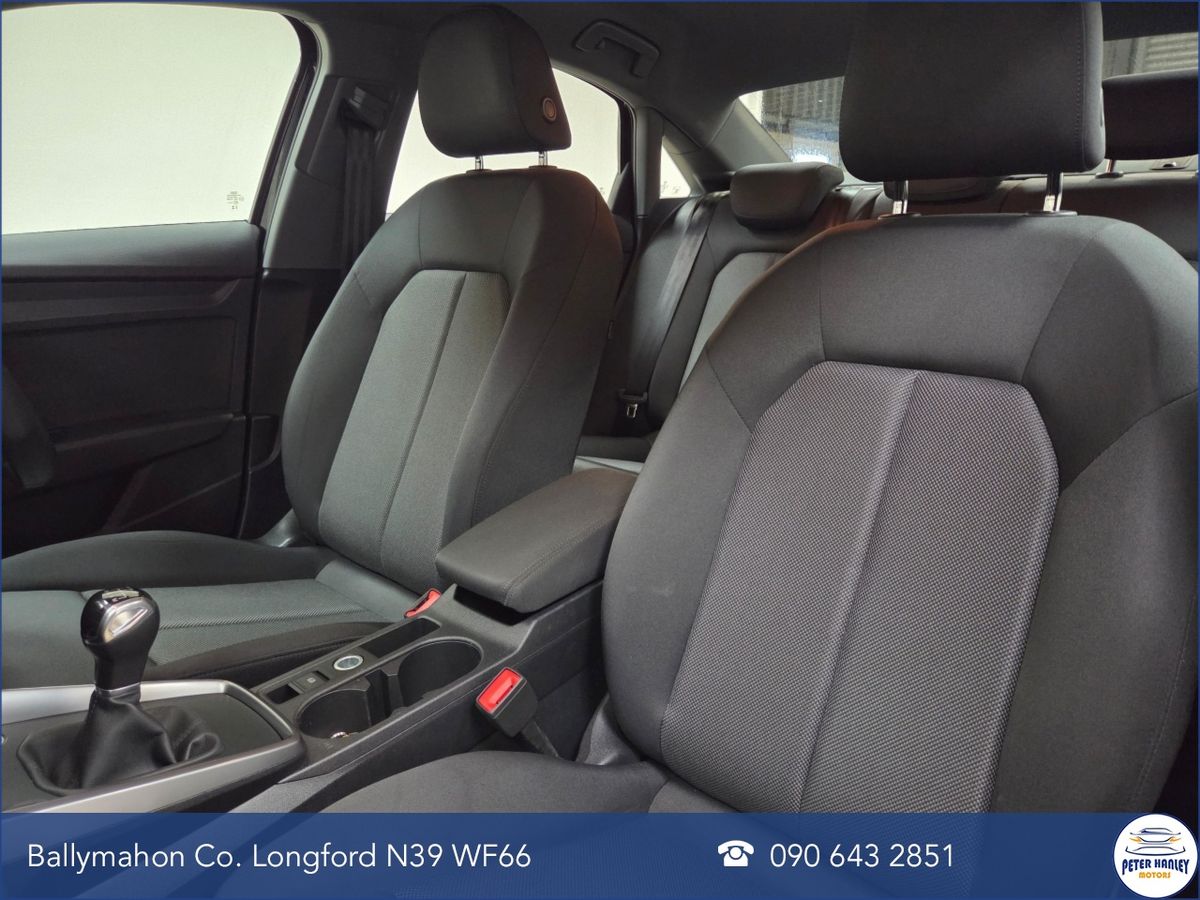 Audi A3 30 TFSI 110HP SE