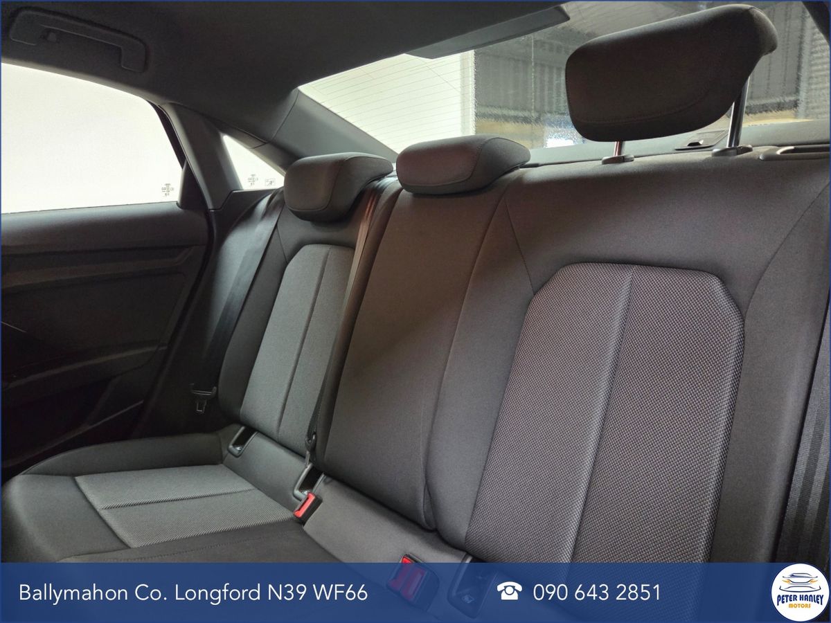 Audi A3 30 TFSI 110HP SE