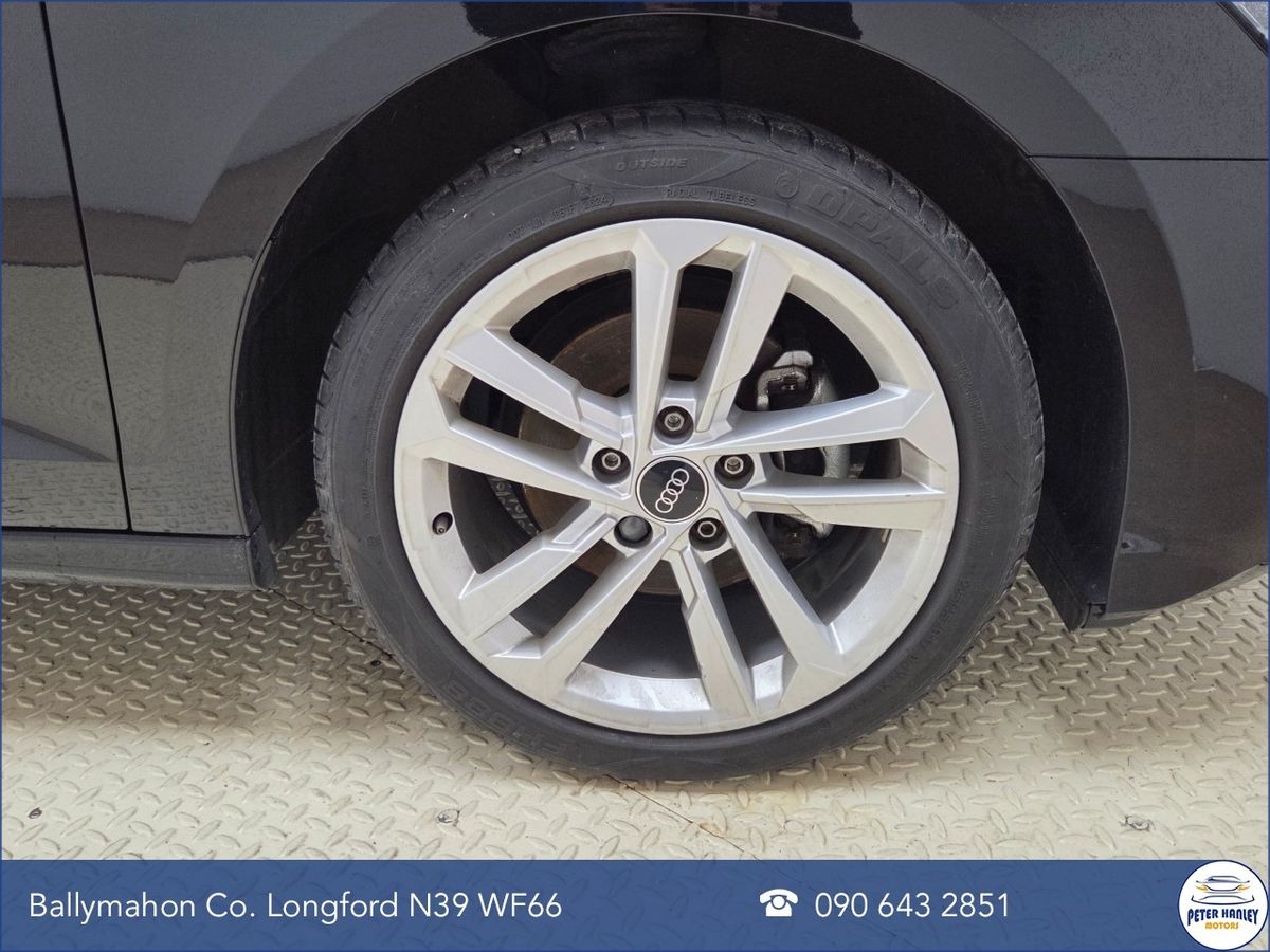 Audi A3 30 TFSI 110HP SE