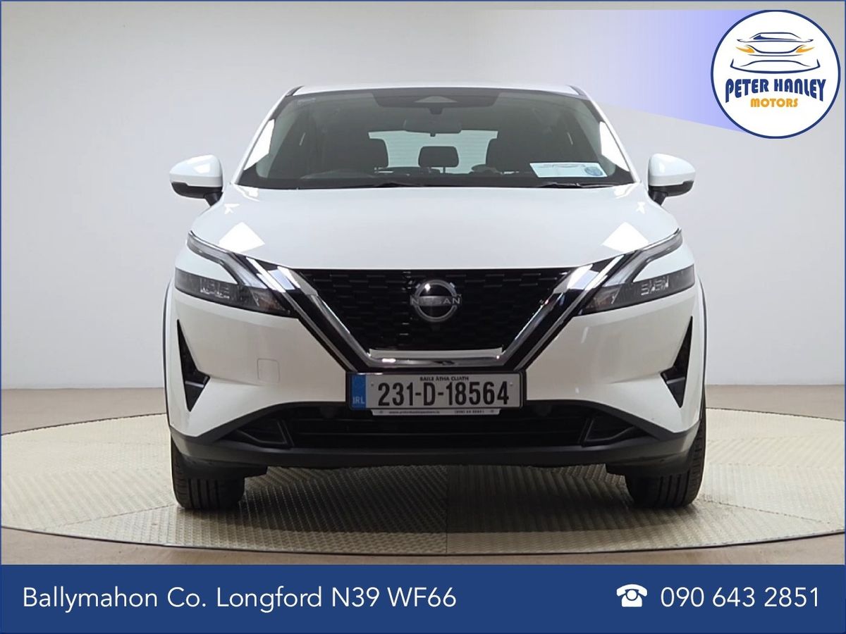 Nissan Qashqai 1.3 PET MILD HYBRID SV