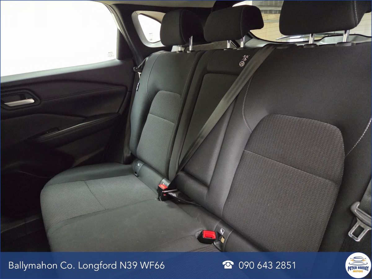 Nissan Qashqai 1.3 PET MILD HYBRID SV