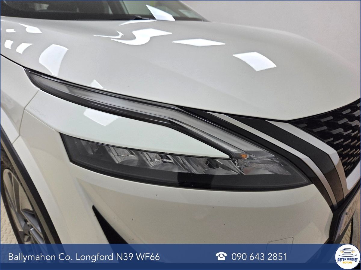 Nissan Qashqai 1.3 PET MILD HYBRID SV