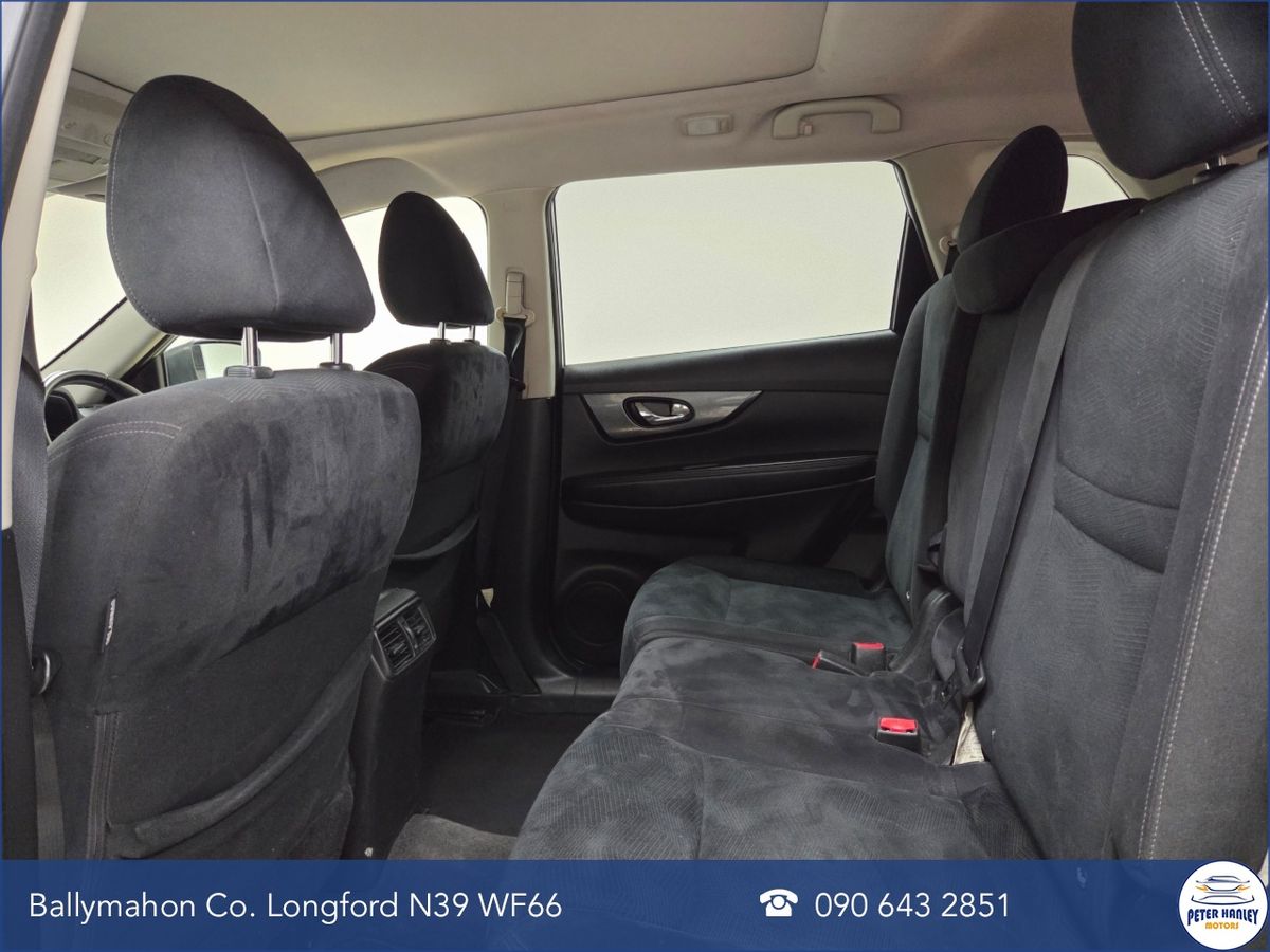 Nissan X-Trail 1.6d SV 7 Seats Design Pack