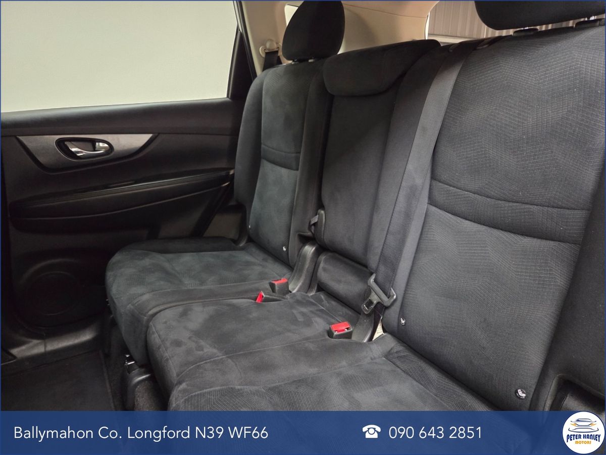 Nissan X-Trail 1.6d SV 7 Seats Design Pack