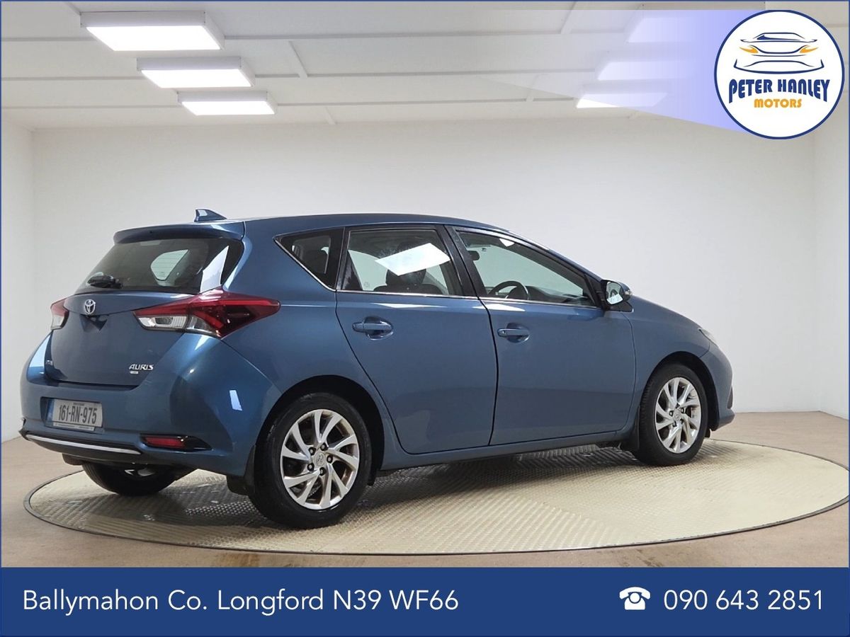 Toyota Auris 1.4 D-4D (90) 5Dr Luna