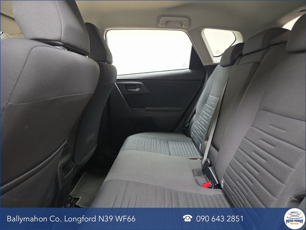 Toyota Auris 1.4 D-4D (90) 5Dr Luna