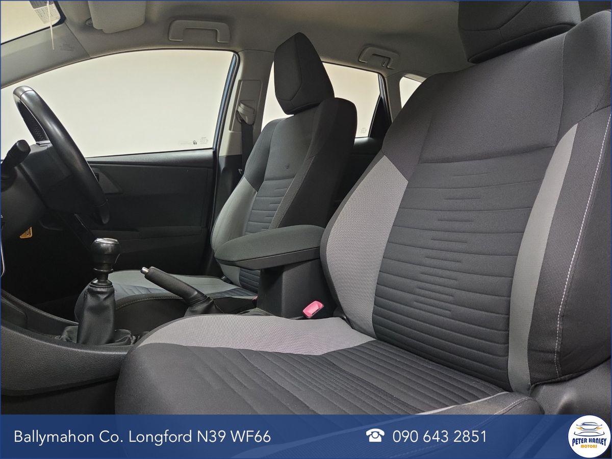 Toyota Auris 1.4 D-4D (90) 5Dr Luna