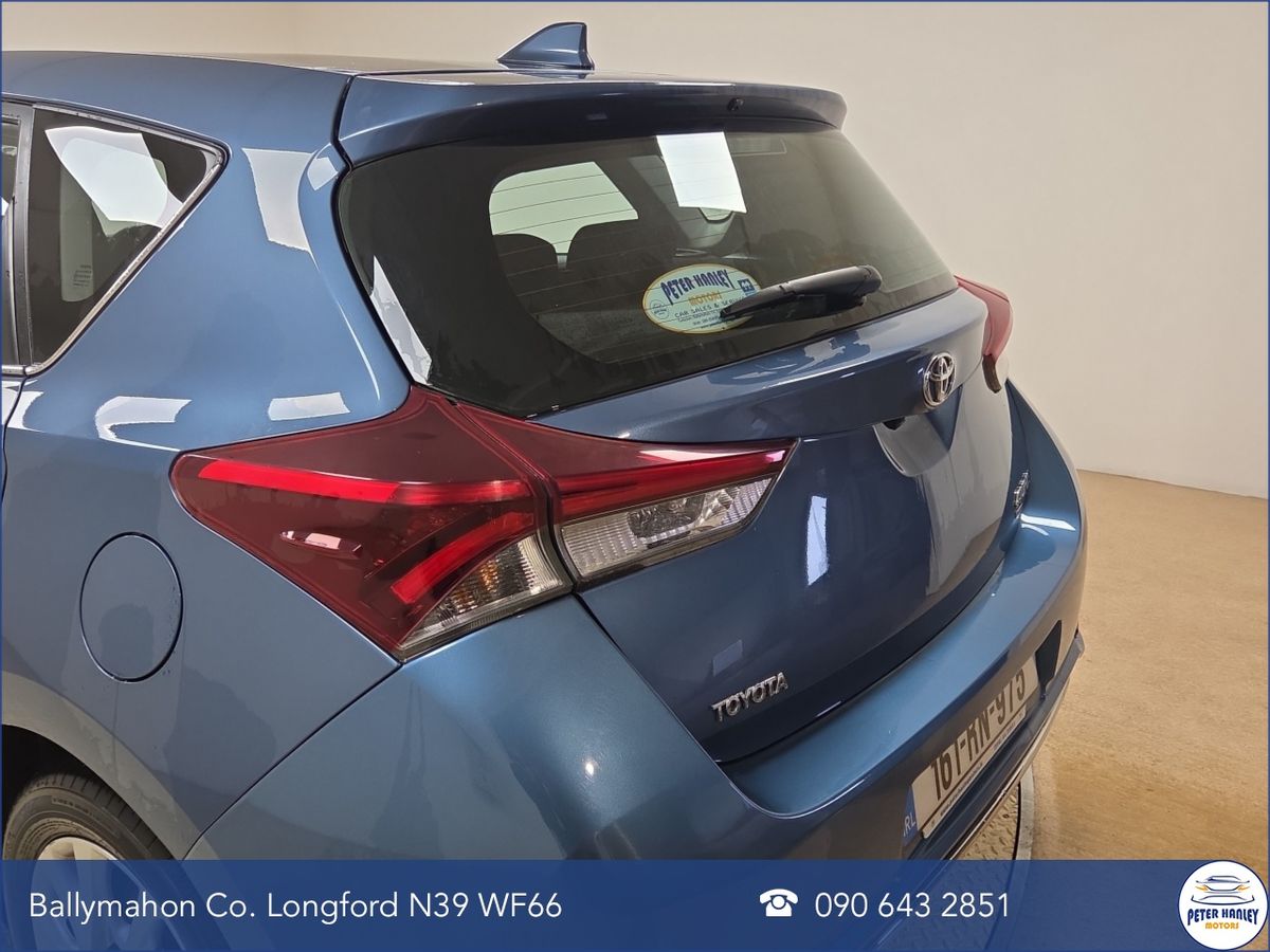 Toyota Auris 1.4 D-4D (90) 5Dr Luna