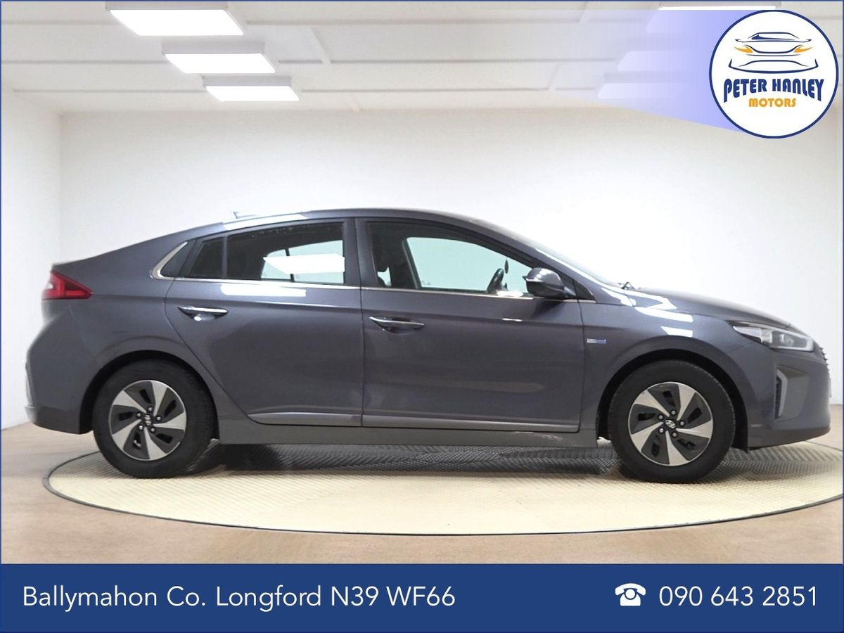Hyundai IONIQ 1.6 Hybrid