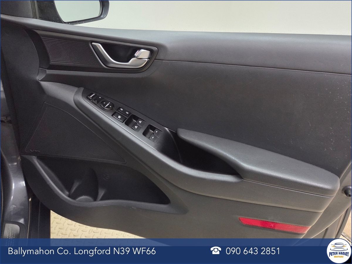 Hyundai IONIQ 1.6 Hybrid