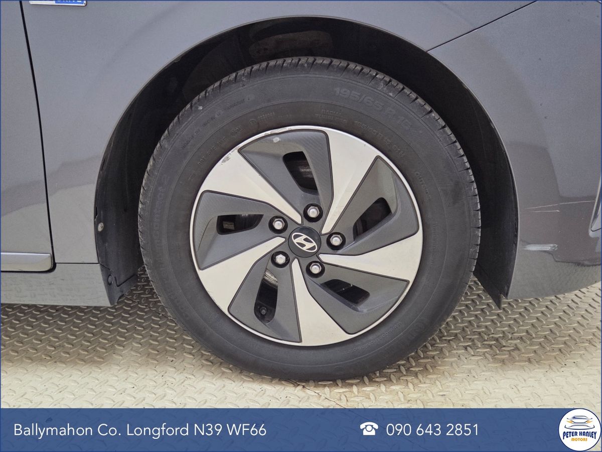 Hyundai IONIQ 1.6 Hybrid