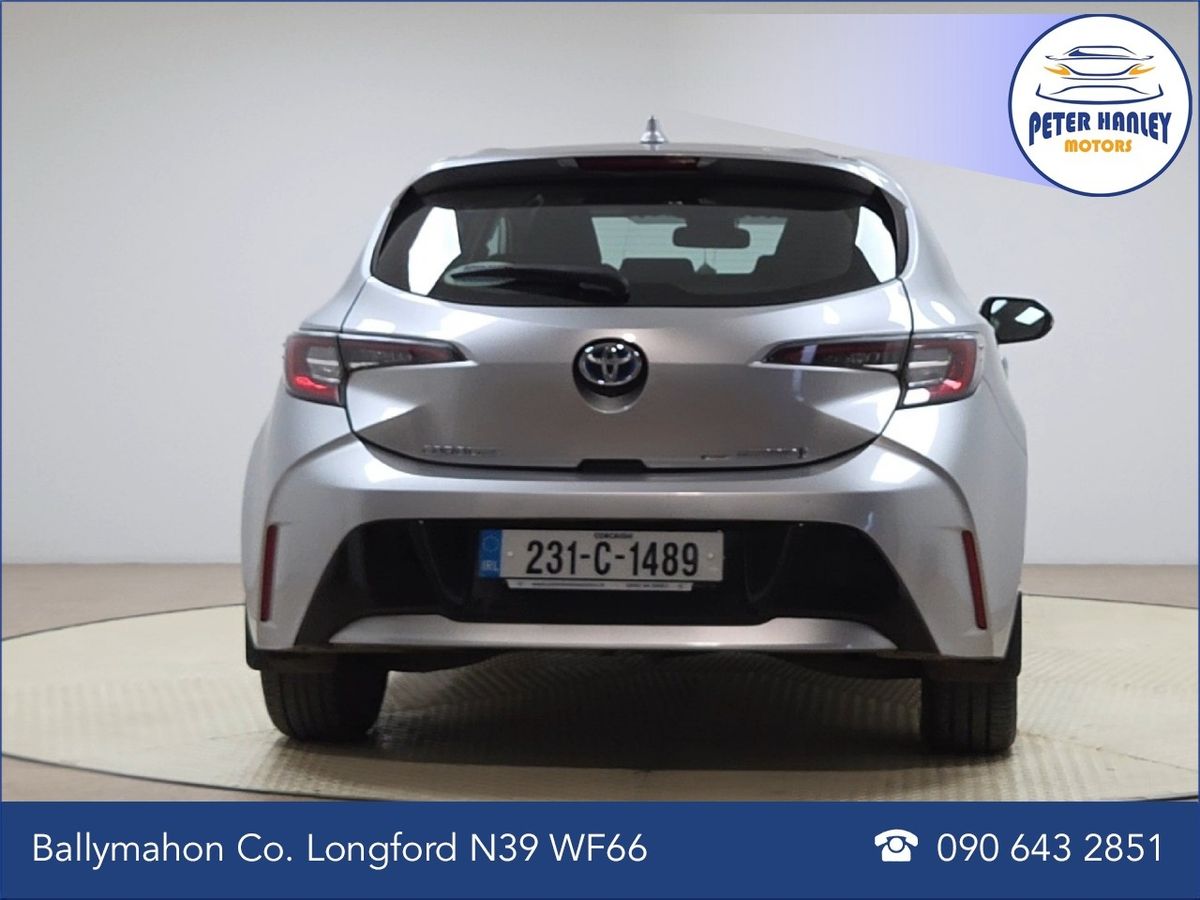 Toyota Corolla 1.8 Hybrid Luna Hatchback