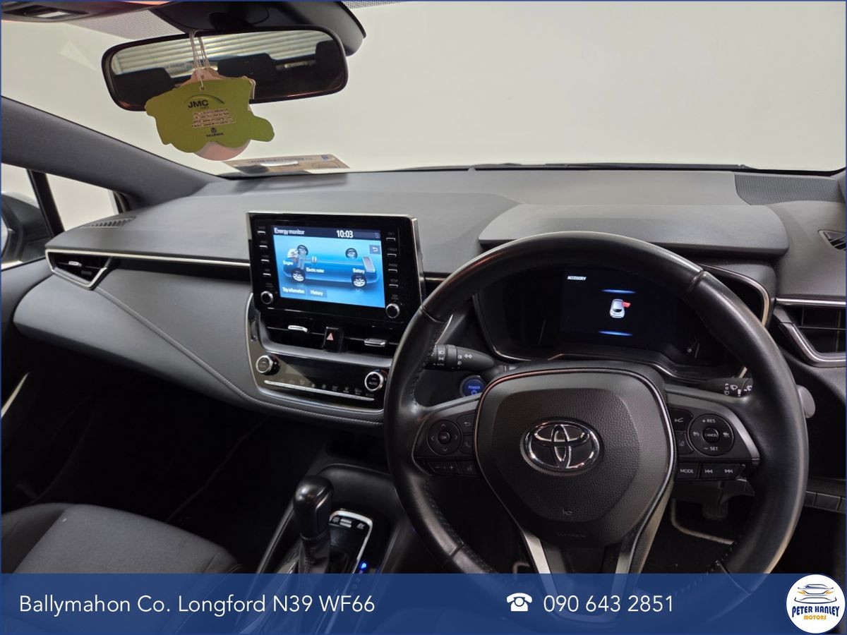 Toyota Corolla 1.8 Hybrid Luna Hatchback