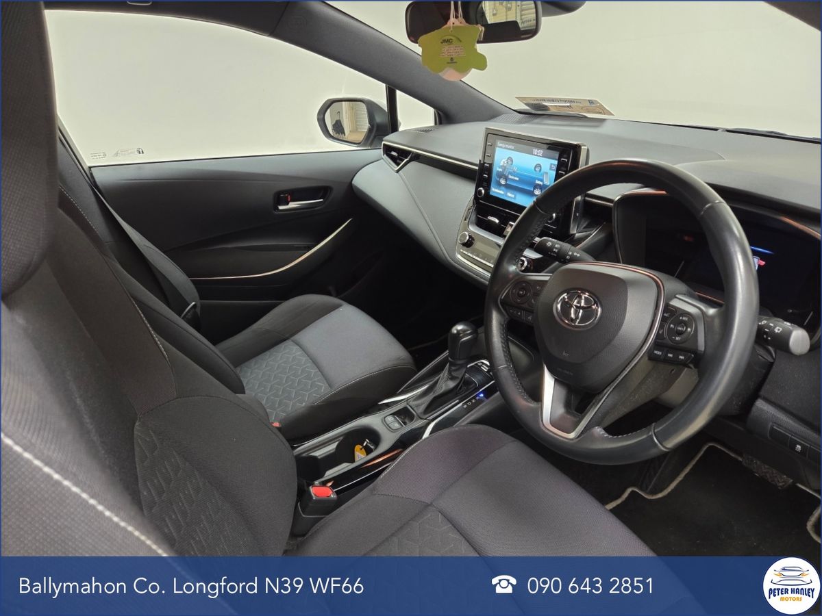 Toyota Corolla 1.8 Hybrid Luna Hatchback