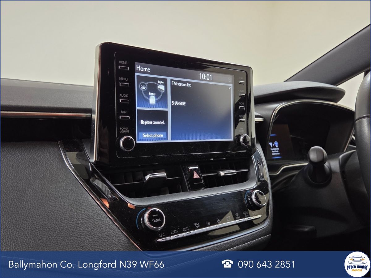 Toyota Corolla 1.8 Hybrid Luna Hatchback