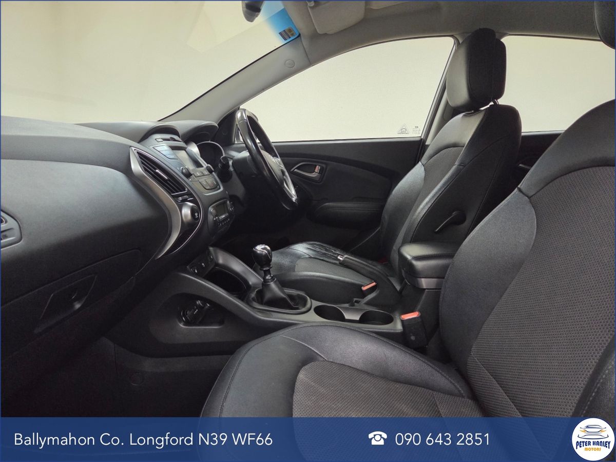Hyundai ix35 2.0 Diesel Executive 4WD 136hp