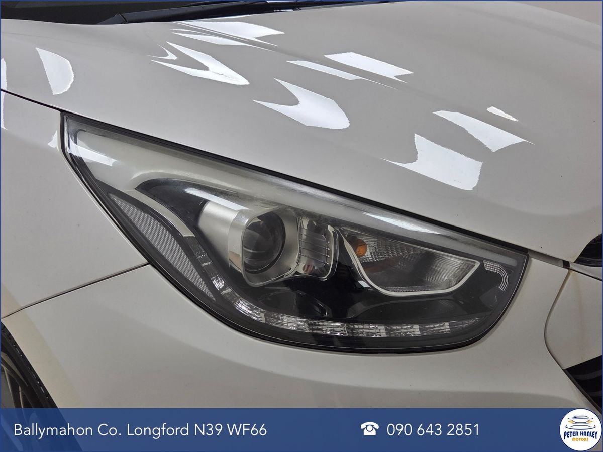 Hyundai ix35 2.0 Diesel Executive 4WD 136hp