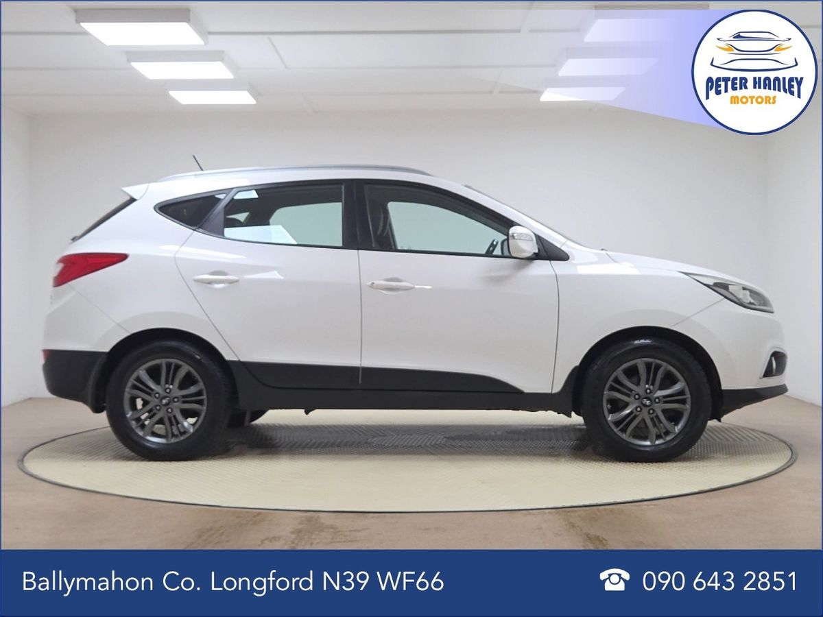 Hyundai ix35 2.0 Diesel Executive 4WD 136hp