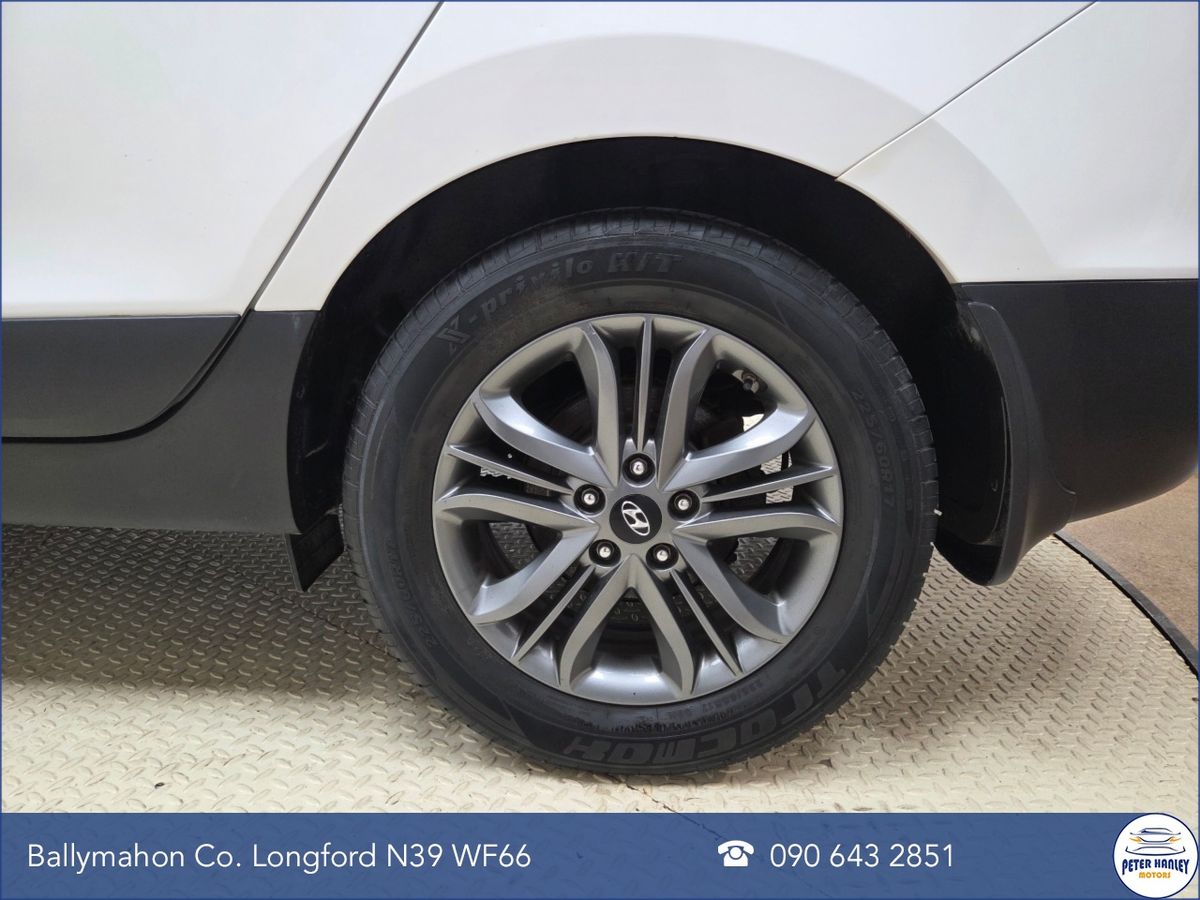 Hyundai ix35 2.0 Diesel Executive 4WD 136hp