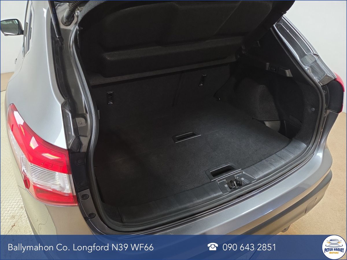 Nissan Qashqai Qashqai N-Connecta Dci  N-Connecta  dCi 110