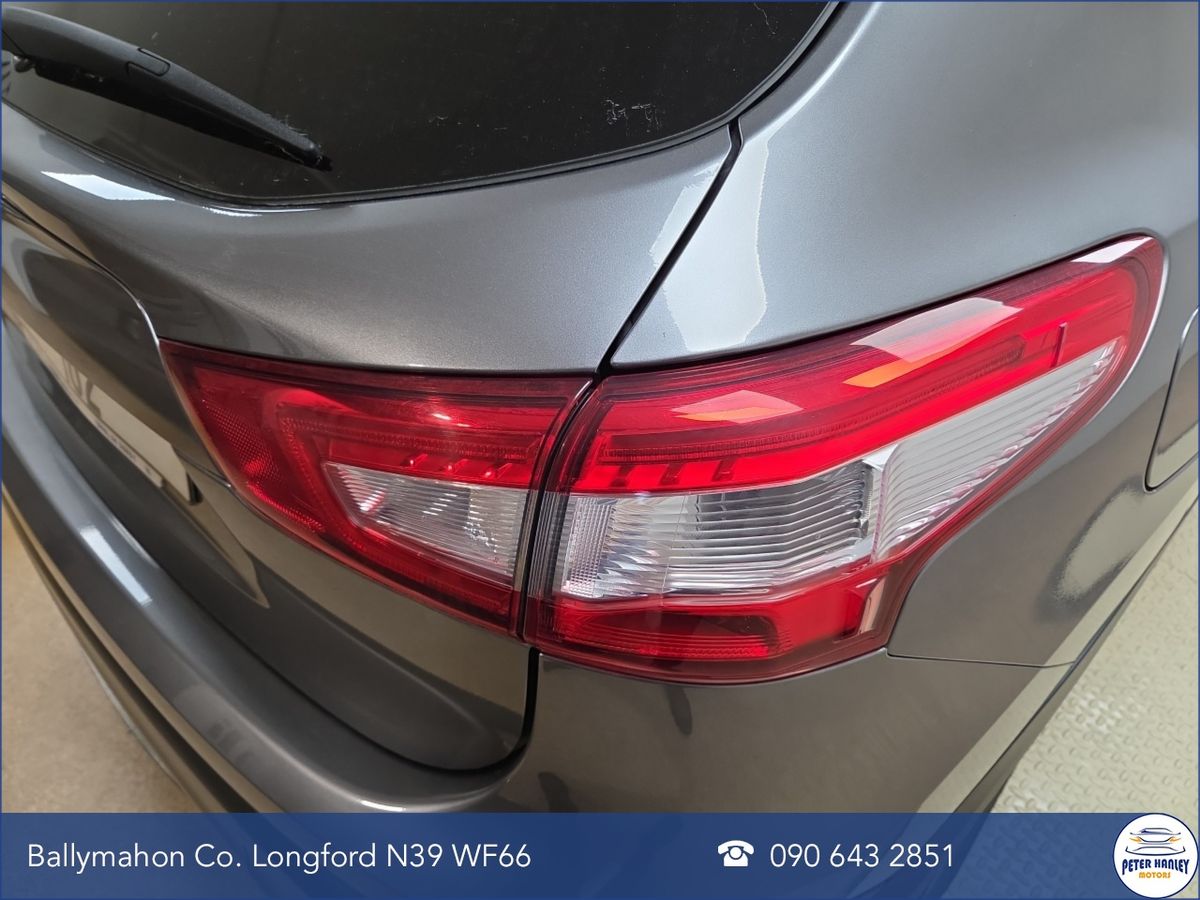 Nissan Qashqai Qashqai N-Connecta Dci  N-Connecta  dCi 110