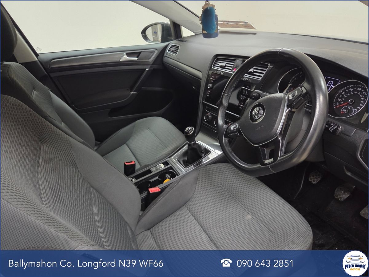 Volkswagen Golf Golf Se Navigation Tsi Bmt  SE Navigation  TSi 125 BlueMotion Start/Stop