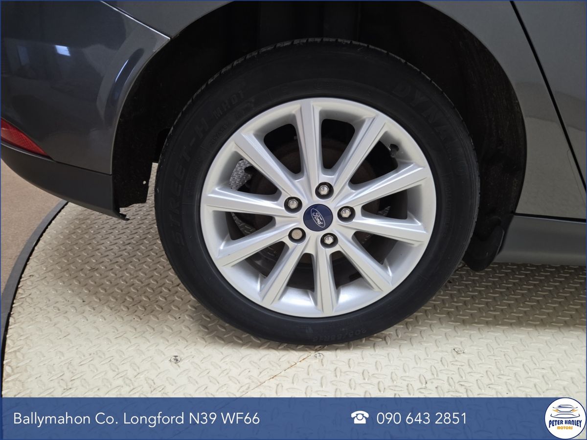 Ford Focus Focus Titanium Tdci  Titanium Navigation  1.5 TDCi 120 Start/Stop