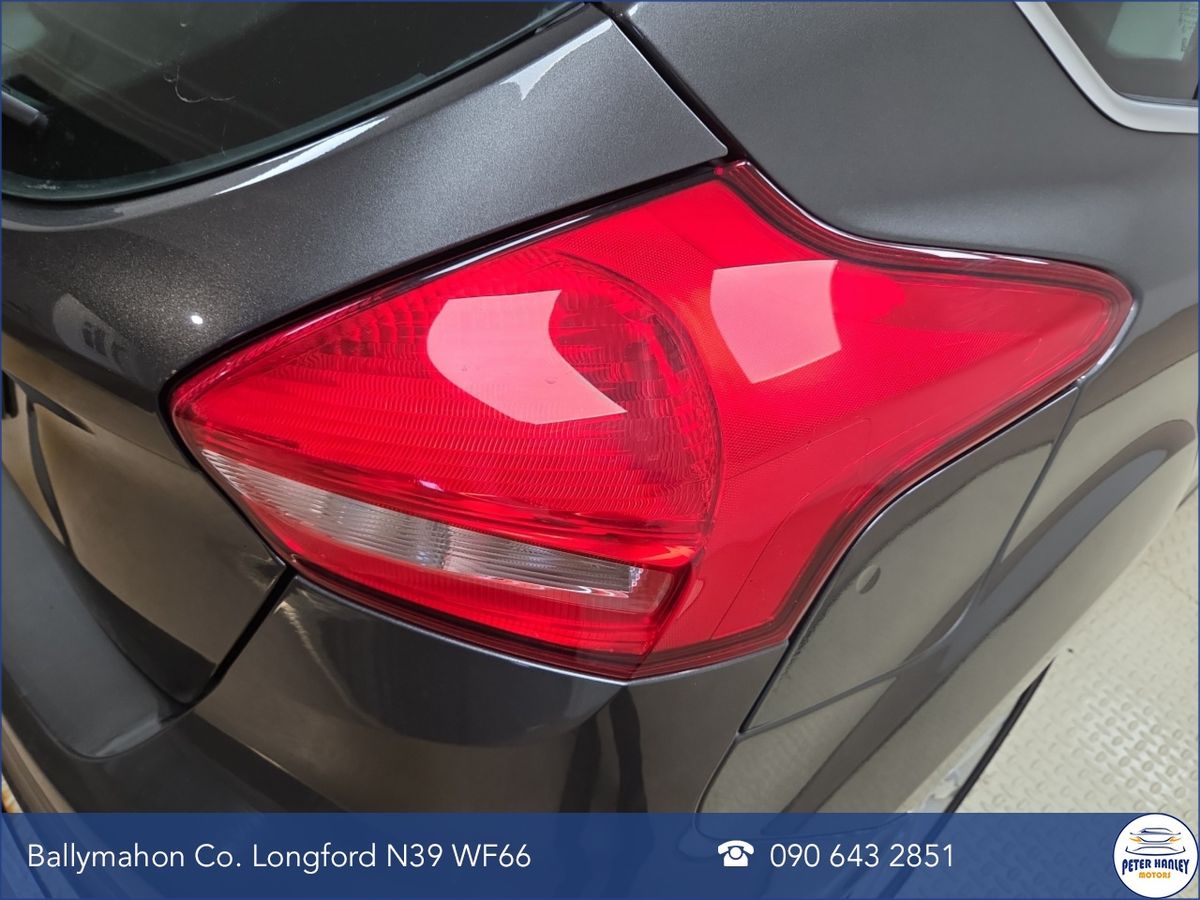 Ford Focus Focus Titanium Tdci  Titanium Navigation  1.5 TDCi 120 Start/Stop