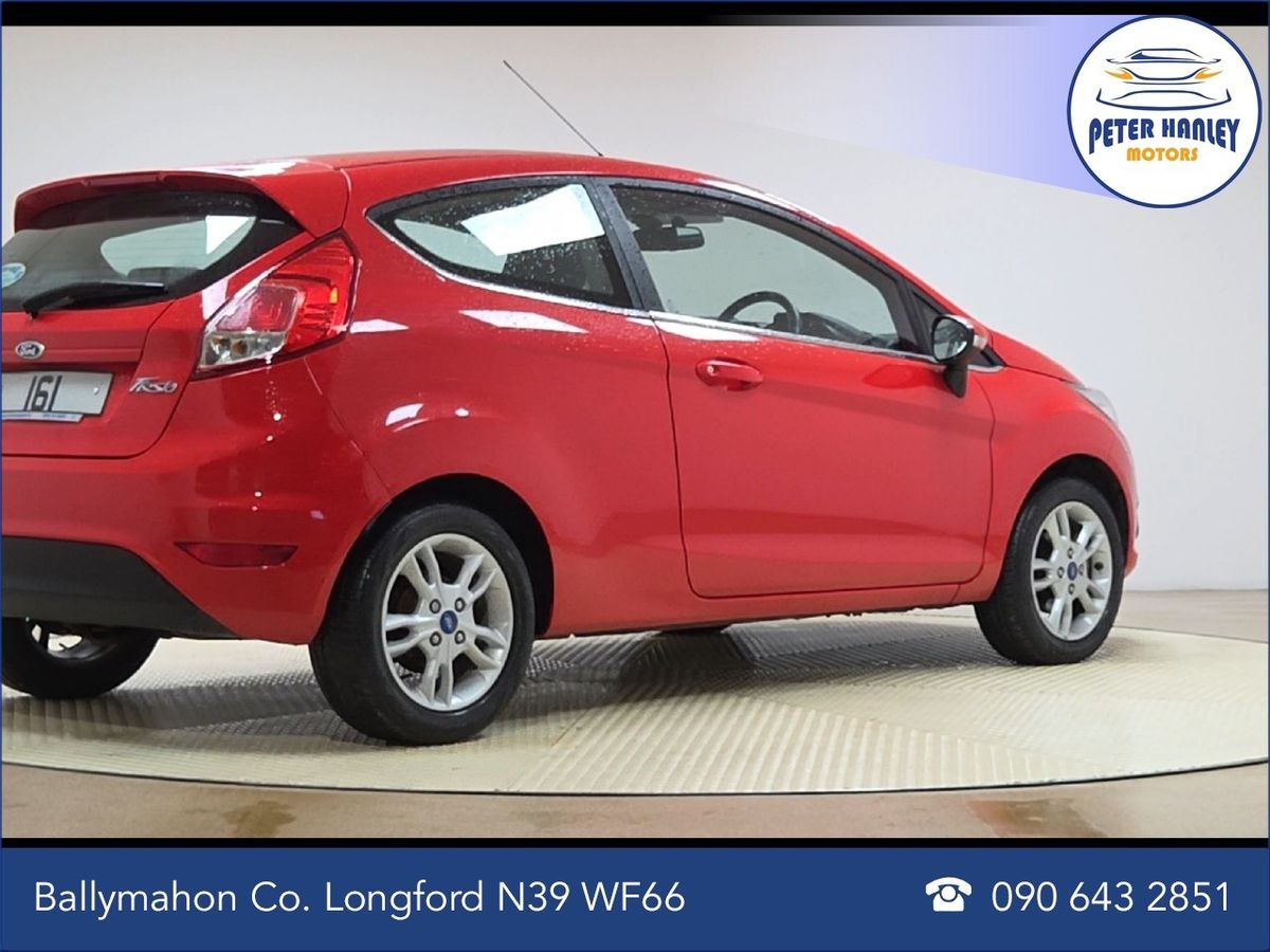 Ford Fiesta Fiesta Zetec  Zetec  1.25i 82
