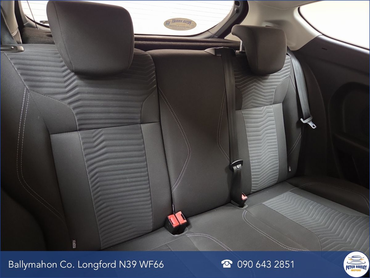 Ford Fiesta Fiesta Zetec  Zetec  1.25i 82