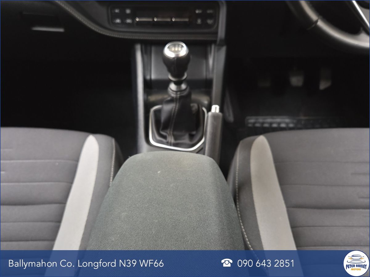 Toyota Auris 1.4 D-4D (90) 5Dr Luna