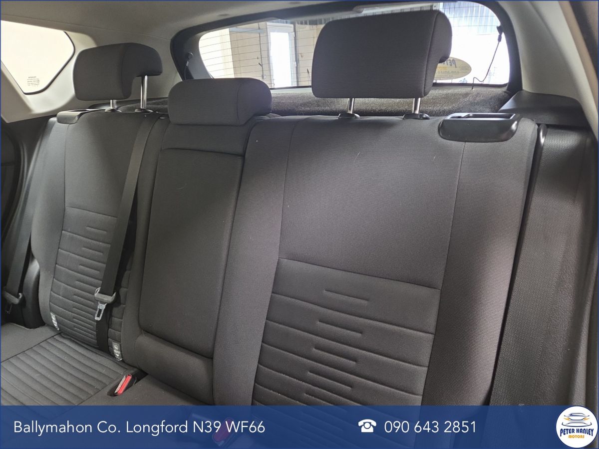 Toyota Auris 1.4 D-4D (90) 5Dr Luna