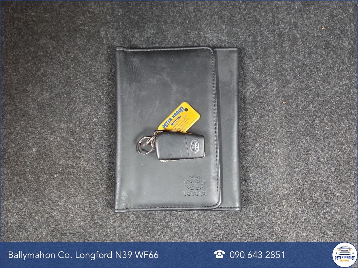 Toyota Auris 1.4 D-4D (90) 5Dr Luna