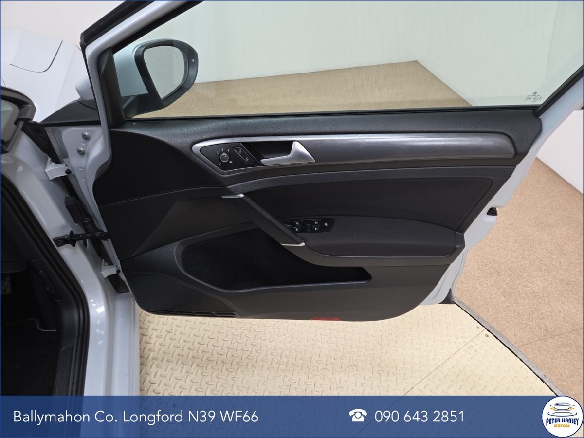 Volkswagen Golf Golf Se Navigation Tdi Bmt  SE Navigation  TDi 115 BlueMotion Start/Stop