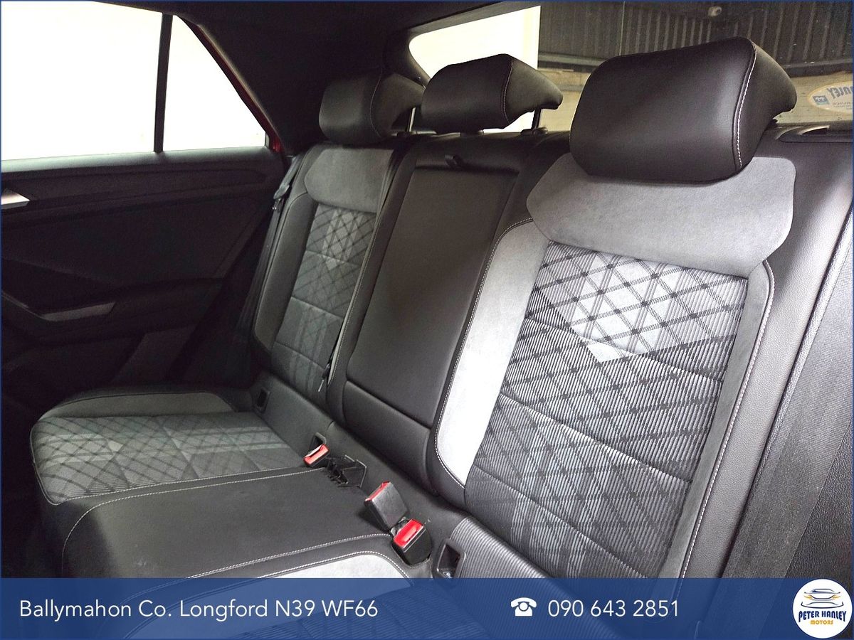 Volkswagen T-Roc 1.0 TSI 110HP R-Line