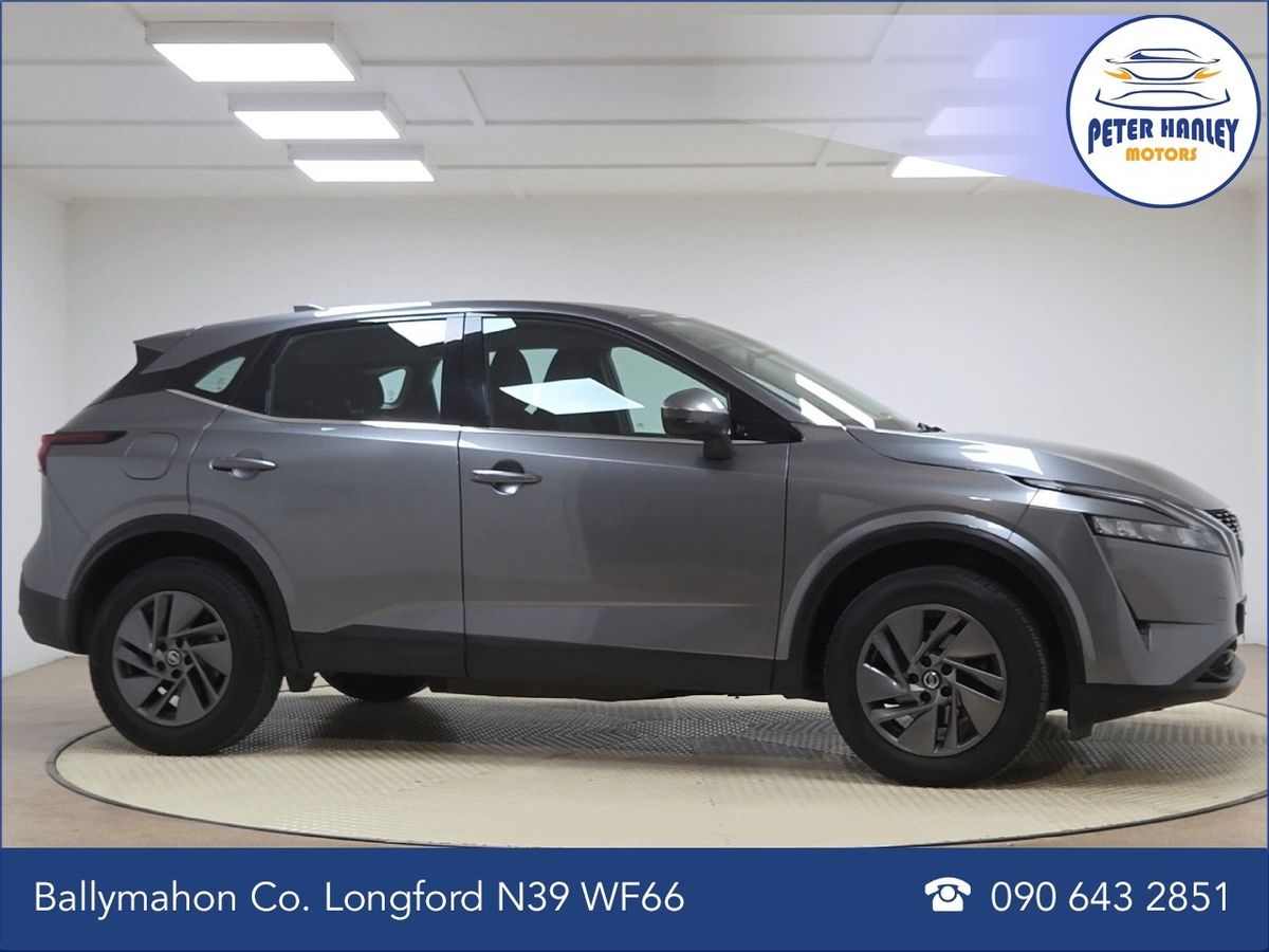 Nissan Qashqai 1.3 PET MILD HYBRID SV