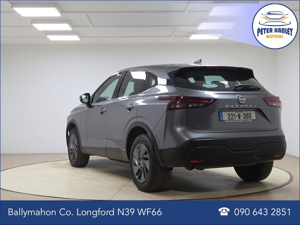Nissan Qashqai 1.3 PET MILD HYBRID SV