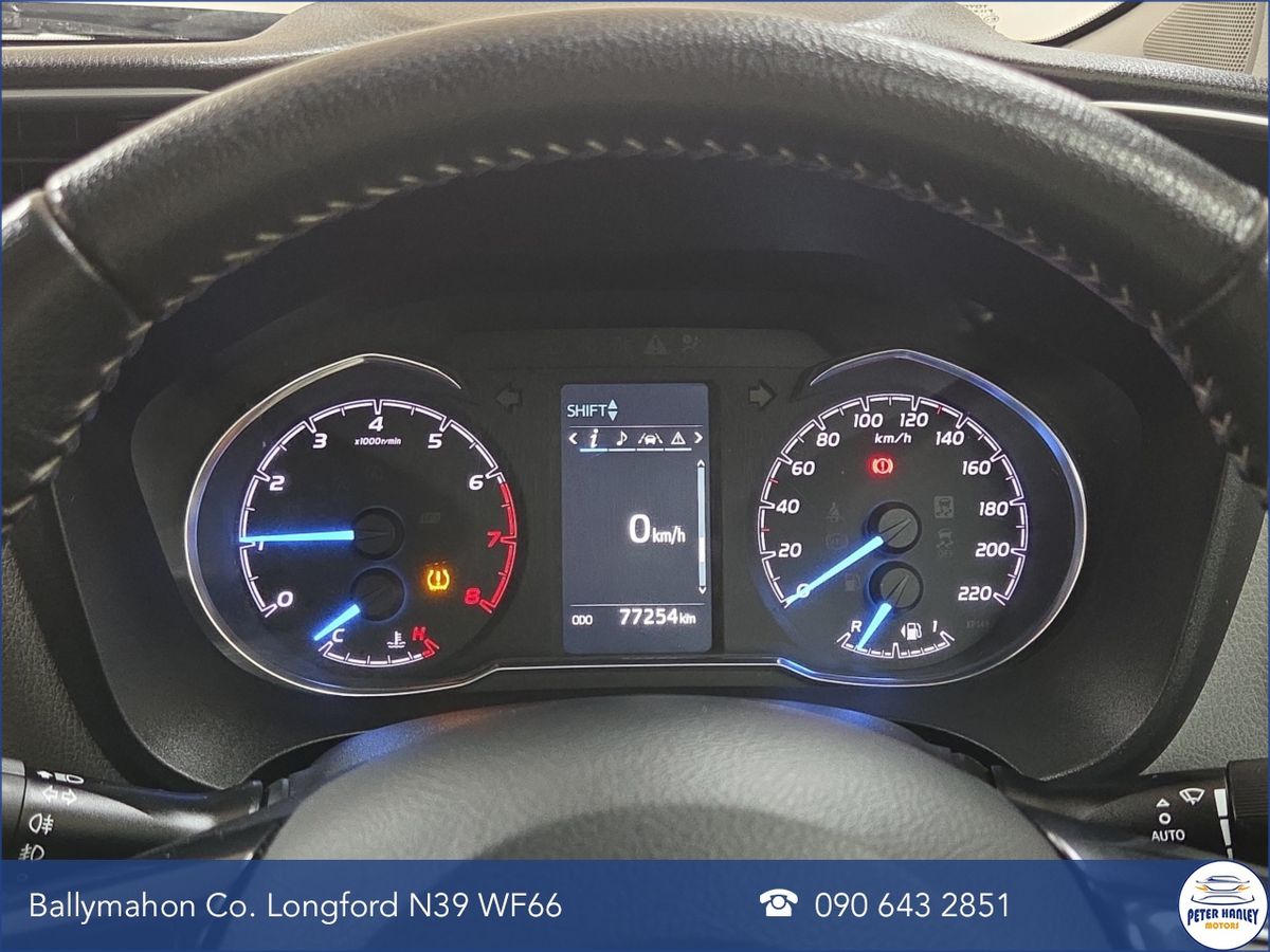 Toyota Yaris 1.0 VVT-i 5Dr Luna