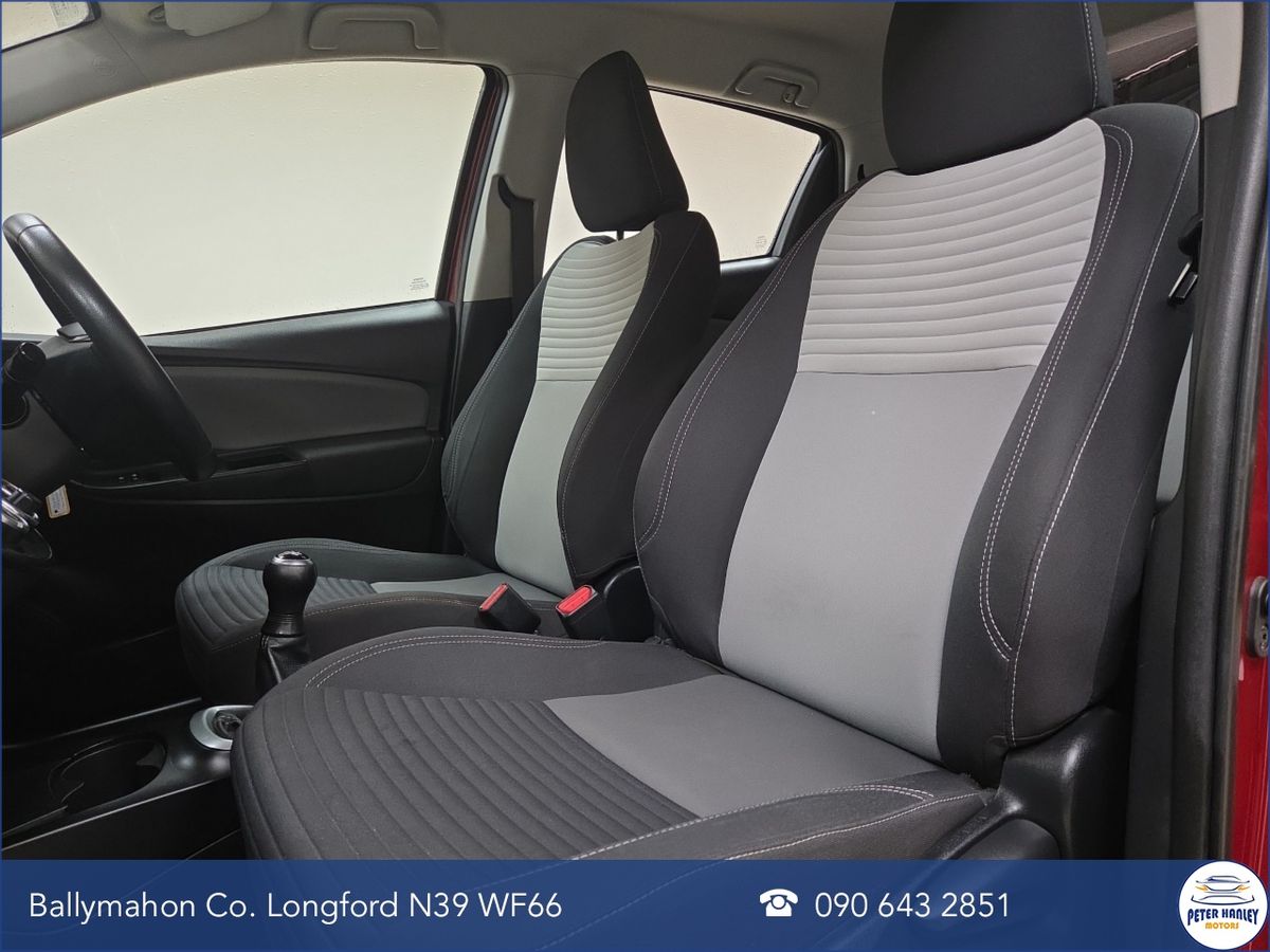 Toyota Yaris 1.0 VVT-i 5Dr Luna
