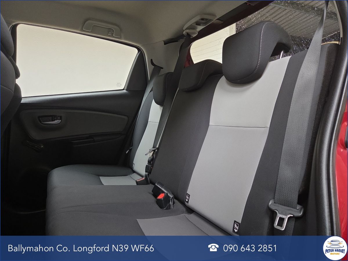 Toyota Yaris 1.0 VVT-i 5Dr Luna