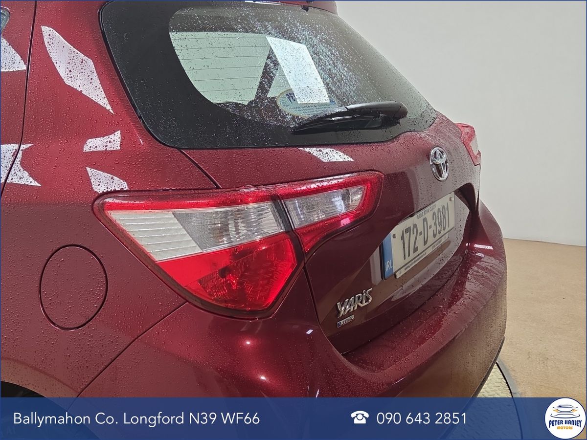 Toyota Yaris 1.0 VVT-i 5Dr Luna