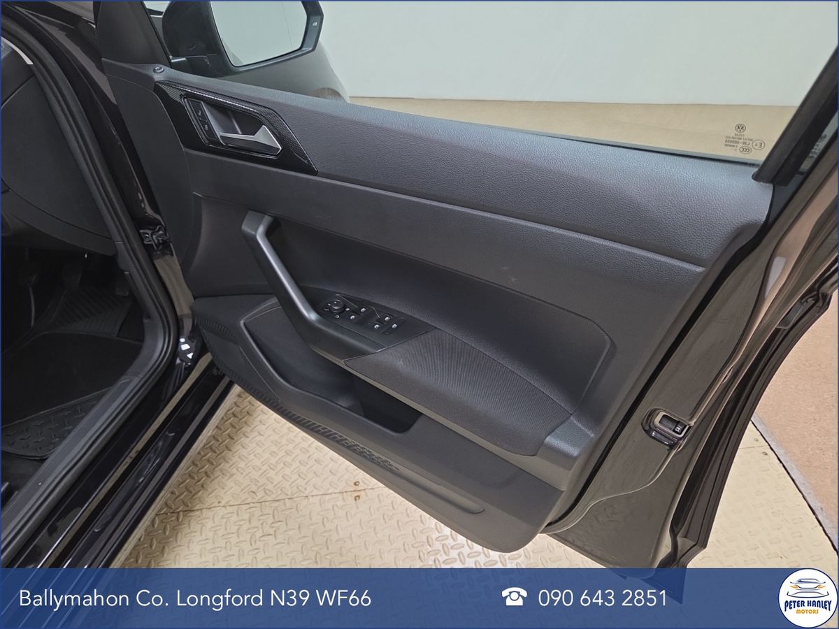 Volkswagen Polo POLO LIFE 1.0 TSI 95HP M5F