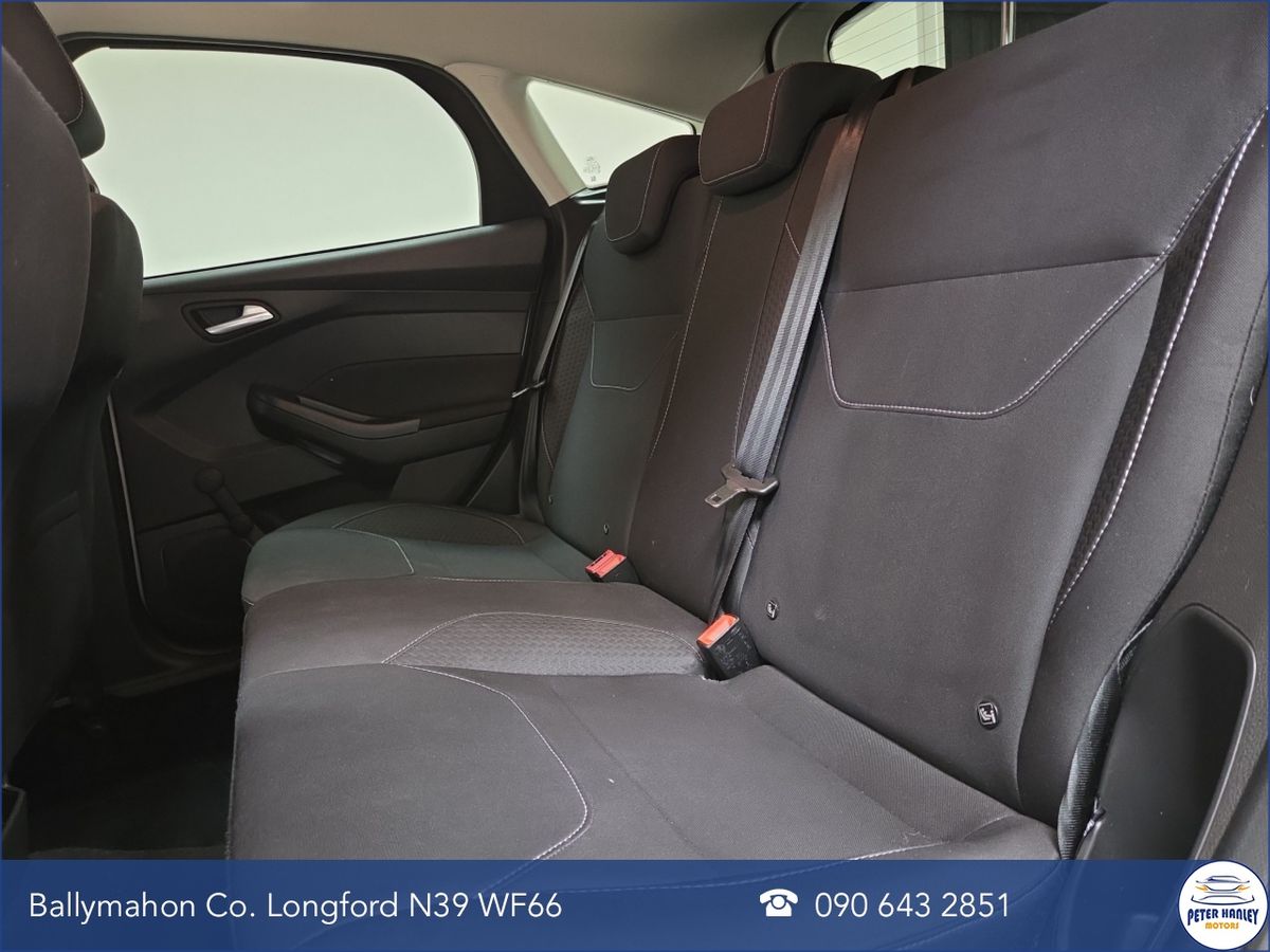 Ford Focus Focus Zetec Edition Tdci  Zetec Edition  1.5 TDCi 120 Start/Stop