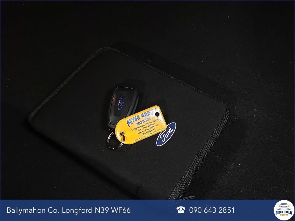 Ford Focus Focus Zetec Edition Tdci  Zetec Edition  1.5 TDCi 120 Start/Stop