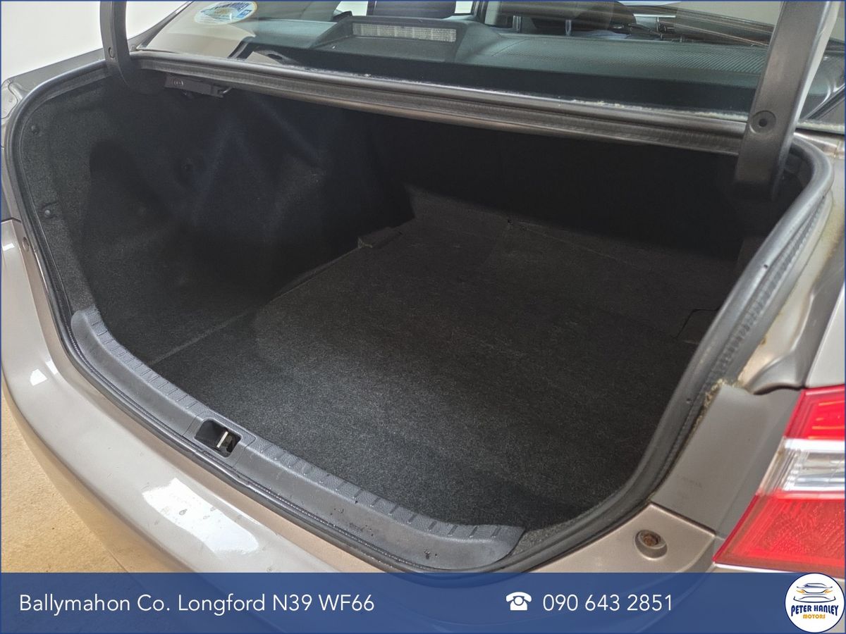 Toyota Corolla D-4D 90 (1.4) Terra