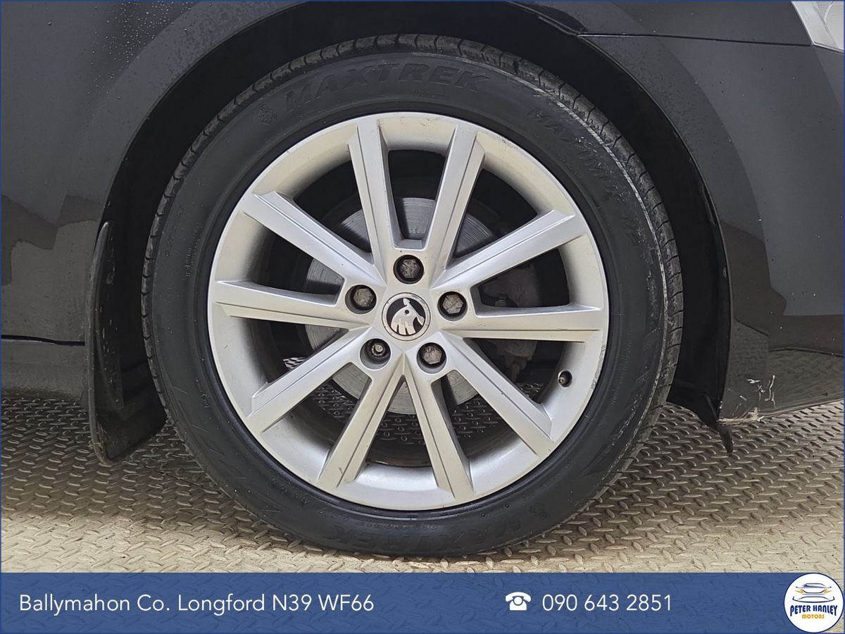 Skoda Octavia STYLE 1.6TDI 90HP