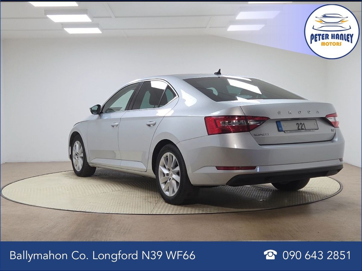 Skoda Superb Superb Se Tech Iv Phev S-A  SE Technology  TSi 218 13kWh PHEV DSG6 Auto Start/Stop