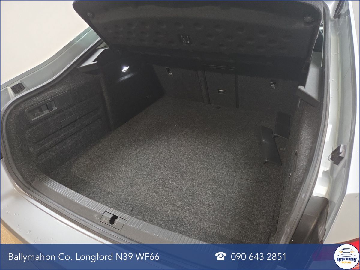 Skoda Superb Superb Se Tech Iv Phev S-A  SE Technology  TSi 218 13kWh PHEV DSG6 Auto Start/Stop