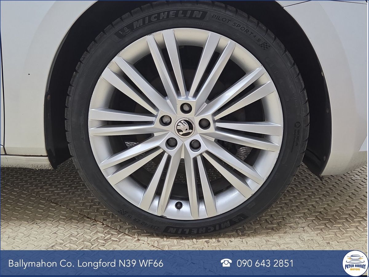 Skoda Superb Superb Se L Tdi  SE L  TDi 150 SCR Start/Stop